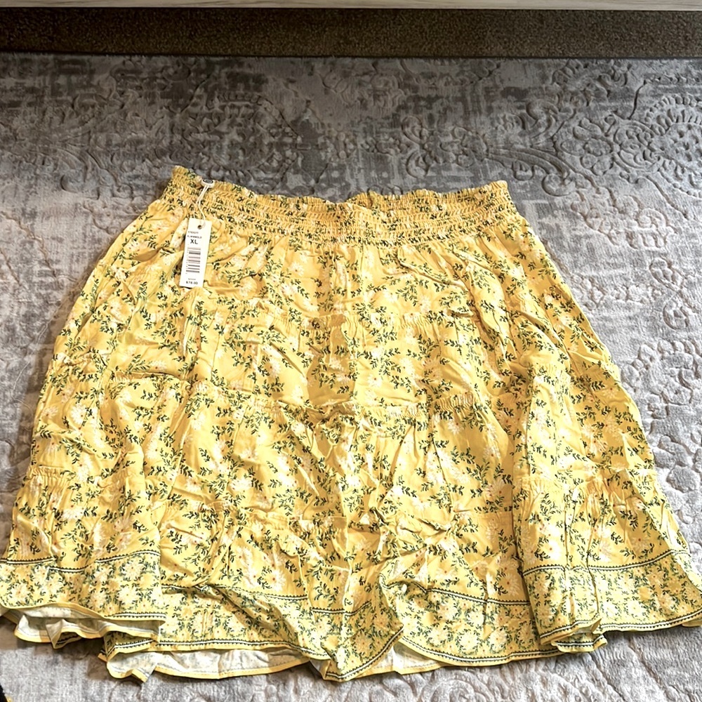 Yellow Floral skirt XL